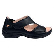 Sandália com Calcanhar Fechado Comfy Bermuda