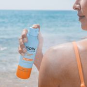 Fotoprotetor Isdin Spray Transparente Wet Skin SPF30